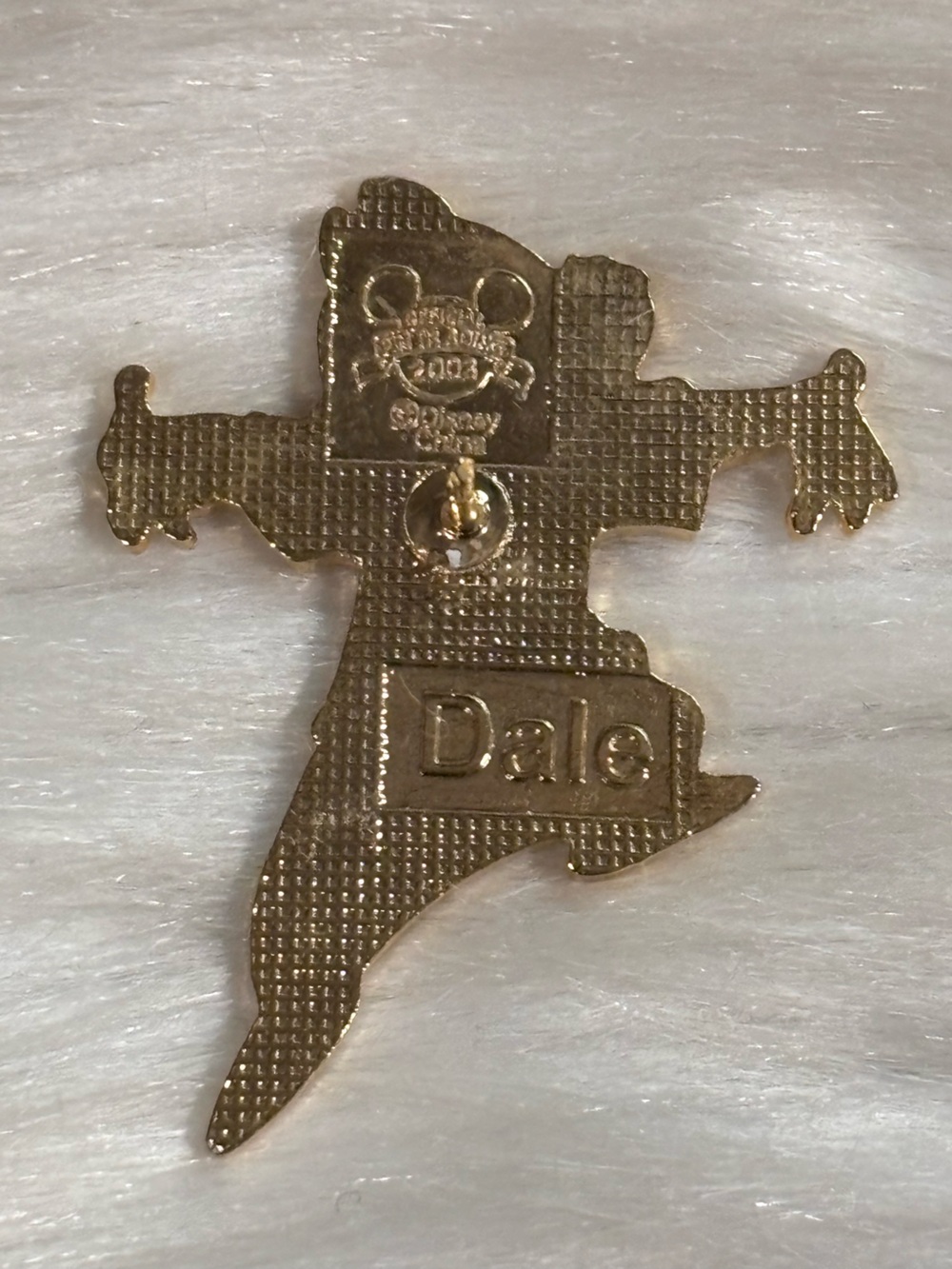 Dale from Rescue Rangers Disney Core Pin 2003 - Picture 2 of 6